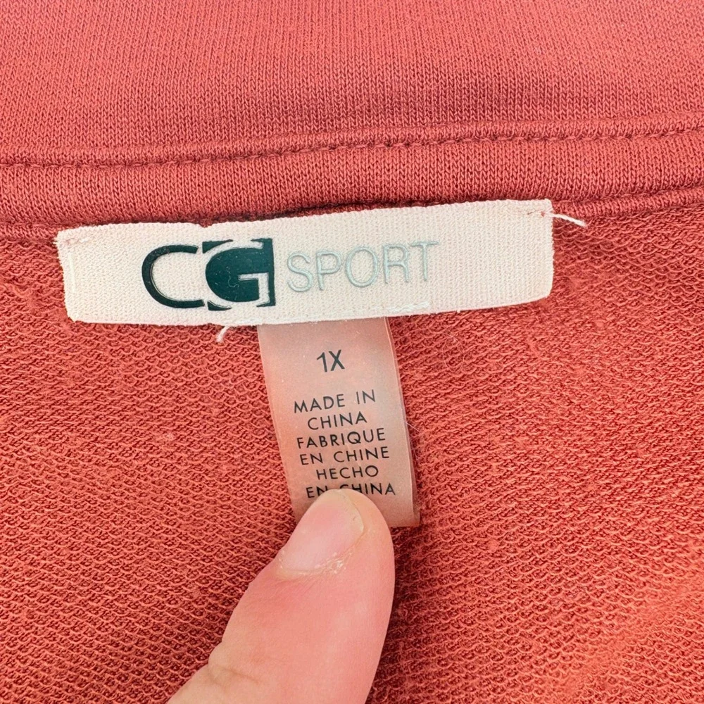 CG Sport Women 1X Rust Orange V-Neck Crochet Trim Short Sleeve Top High-Low Hem
